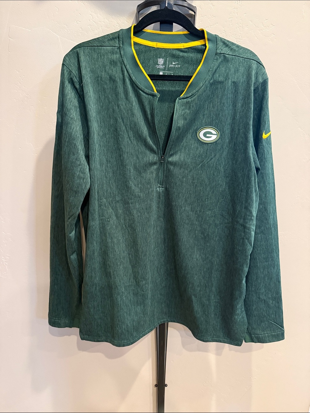 Nike DryFit Green Bay Packers Quarter-Zip Pullover